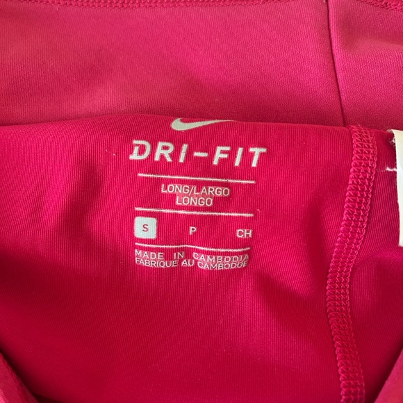 Nike Women's Bright Pink pickleball or tennis Skort - Picture 6 of 6